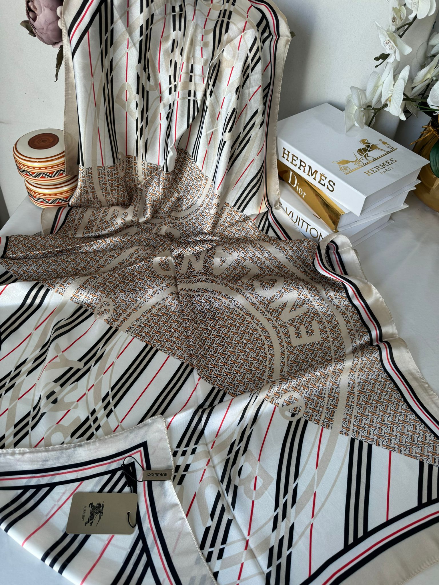 Burberry Çift Taraflı İthal Vual İpel Şal 78631 - Latte - Bej - Organic ScarfsOrganic Scarfs