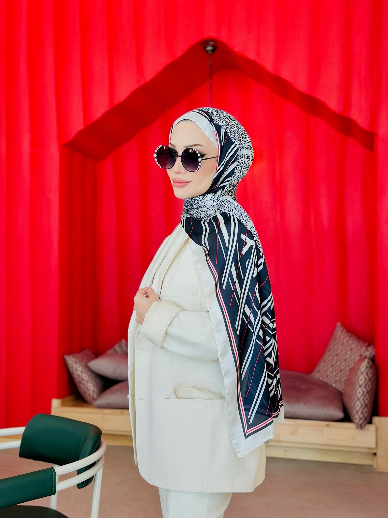 Burberry Çift Taraflı İthal Vual İpel Şal 78631 - Siyah - Ekru - Organic ScarfsOrganic Scarfs