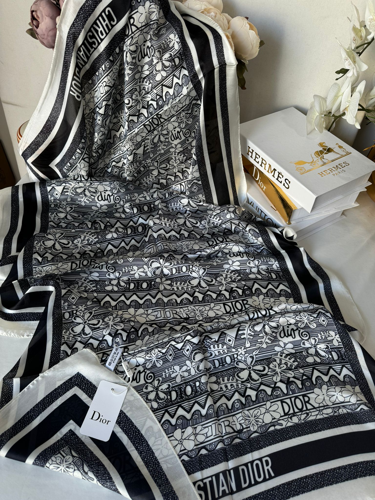 Dior Çift Taraflı İthal Vual İpel Şal 78632 - Ekru - Siyah - Organic ScarfsOrganic Scarfs