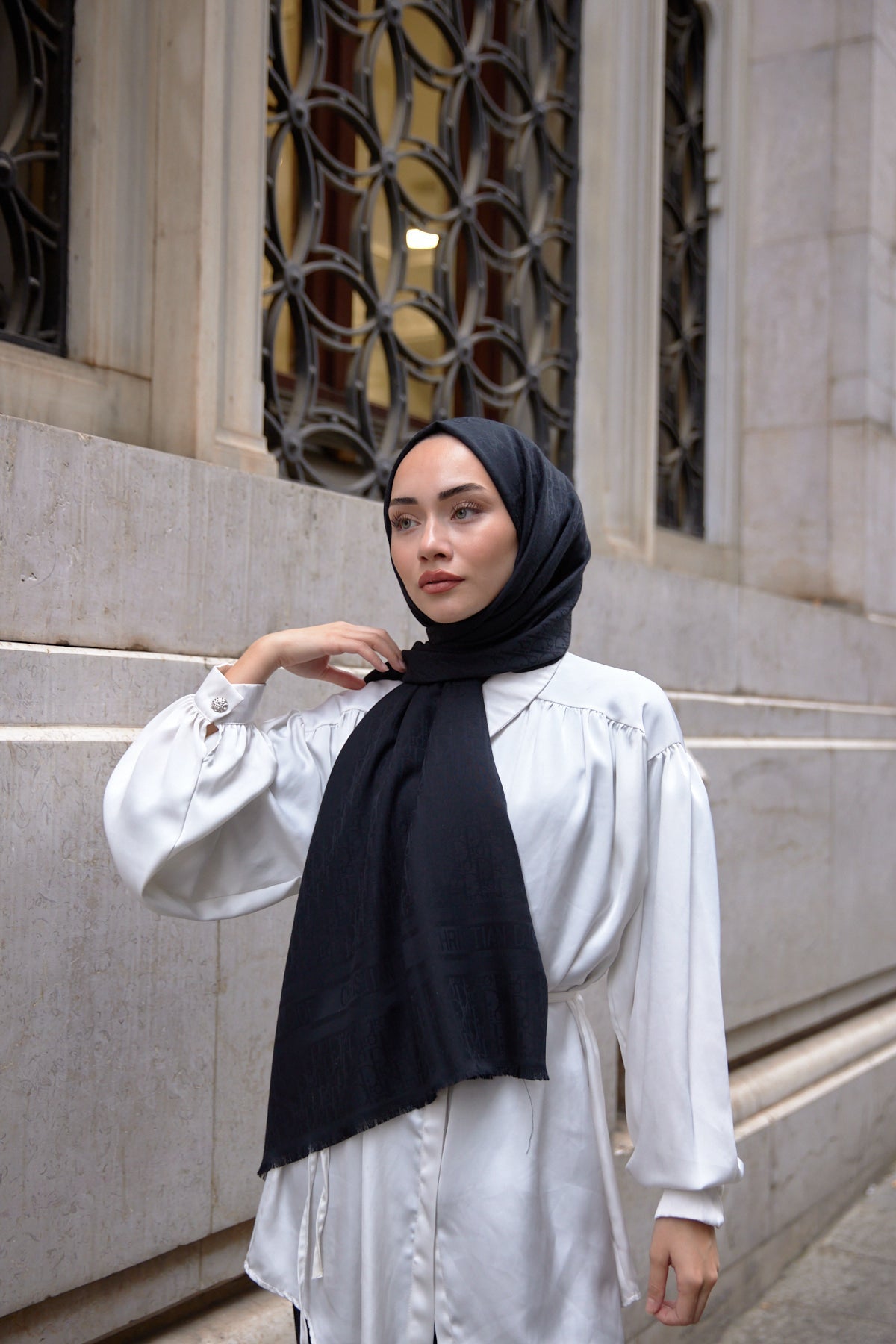 Dior Desenli İpek Kaşmir Çift Taraflı Şal 78002 - Siyah - Organic ScarfsOrganic Scarfs