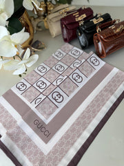 Gucci Krep İpek Eşarp 44125 - Latte - Organic ScarfsOrganic Scarfs