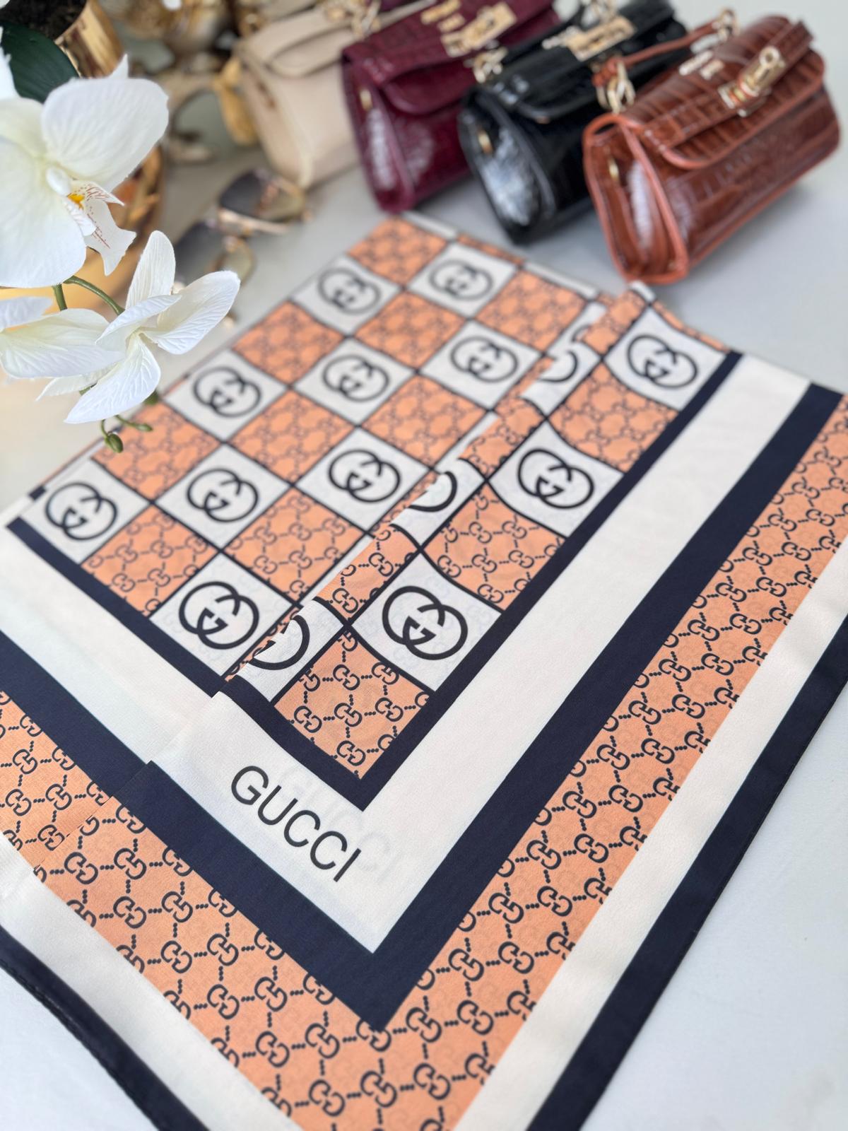 Gucci Krep İpek Eşarp 44125 - Yavruağzı - Organic ScarfsOrganic Scarfs