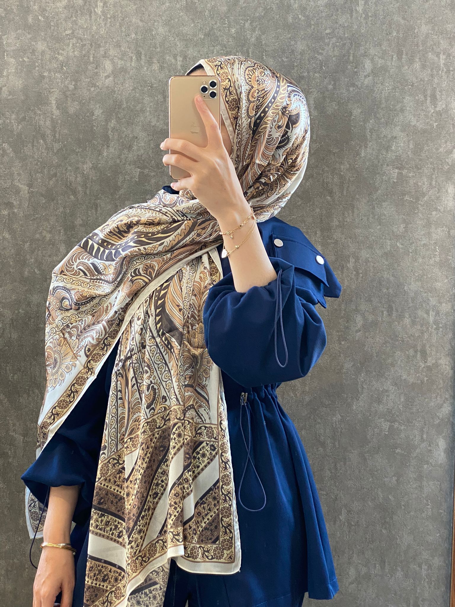 İTHAL ETRO DESEN NEW VUAL İPEK ŞAL 44344 - Vizon - Organic ScarfsOrganic Scarfs