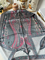 İthal Etro Yeni Sezon İthal Etnik Desen Vual İpek Şal 10041 - Bademi - Organic ScarfsOrganic Scarfs