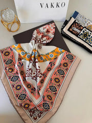 Otantik Desen Vakko Twill Eşarp 77008 - Mercan - Organic ScarfsOrganic Scarfs