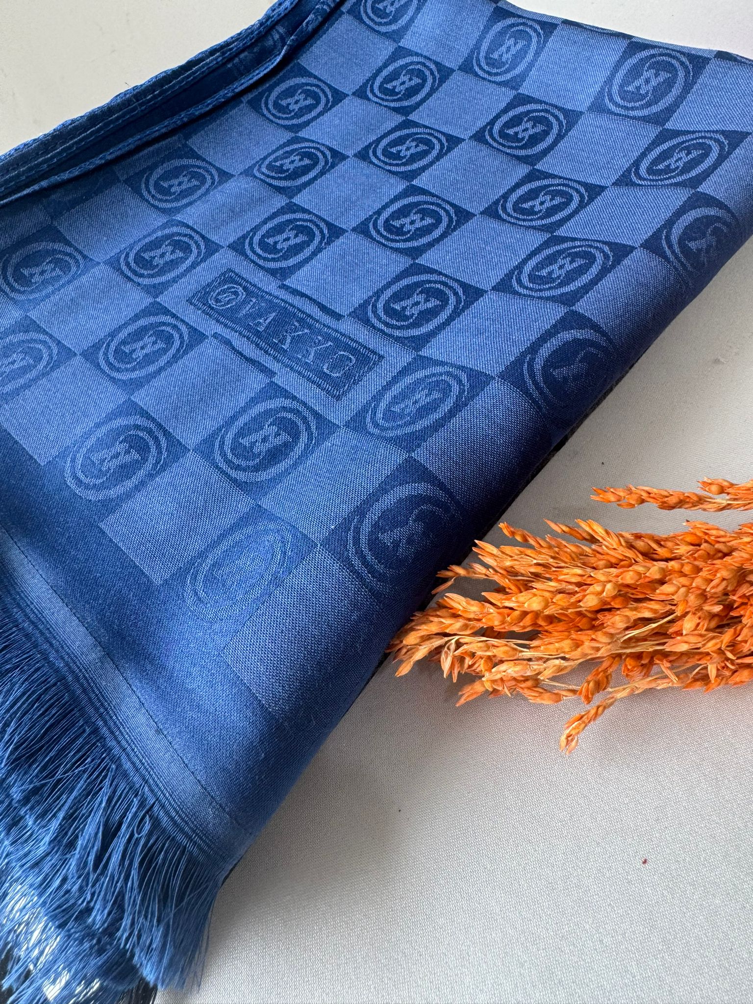 Vakko Çift Taraflı İtalyan Jakar İpek Şal 96512 – Mavi - Organic ScarfsOrganic Scarfs