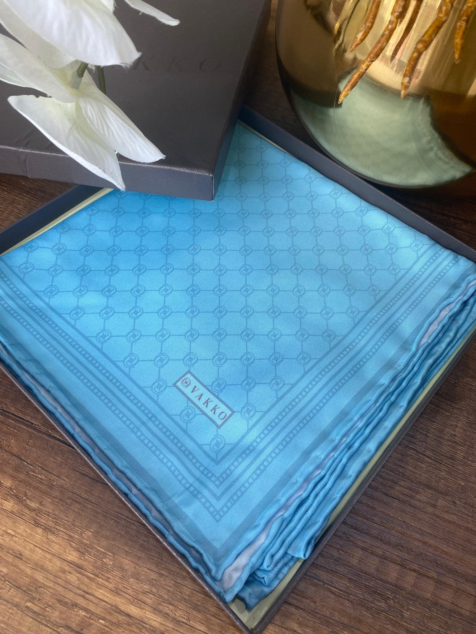 Vakko Monogram İpek Eşarp 44104 - Mavi - Organic ScarfsOrganic Scarfs