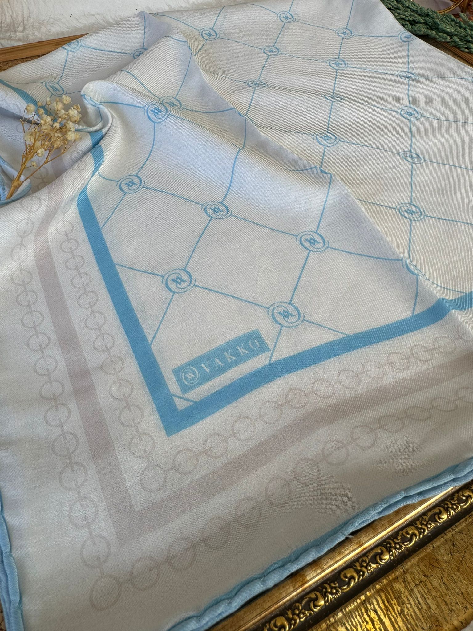 Vakko Zincir Detaylı Pamuk Soft Eşarp 54380 - Mavi - Organic ScarfsOrganic Scarfs