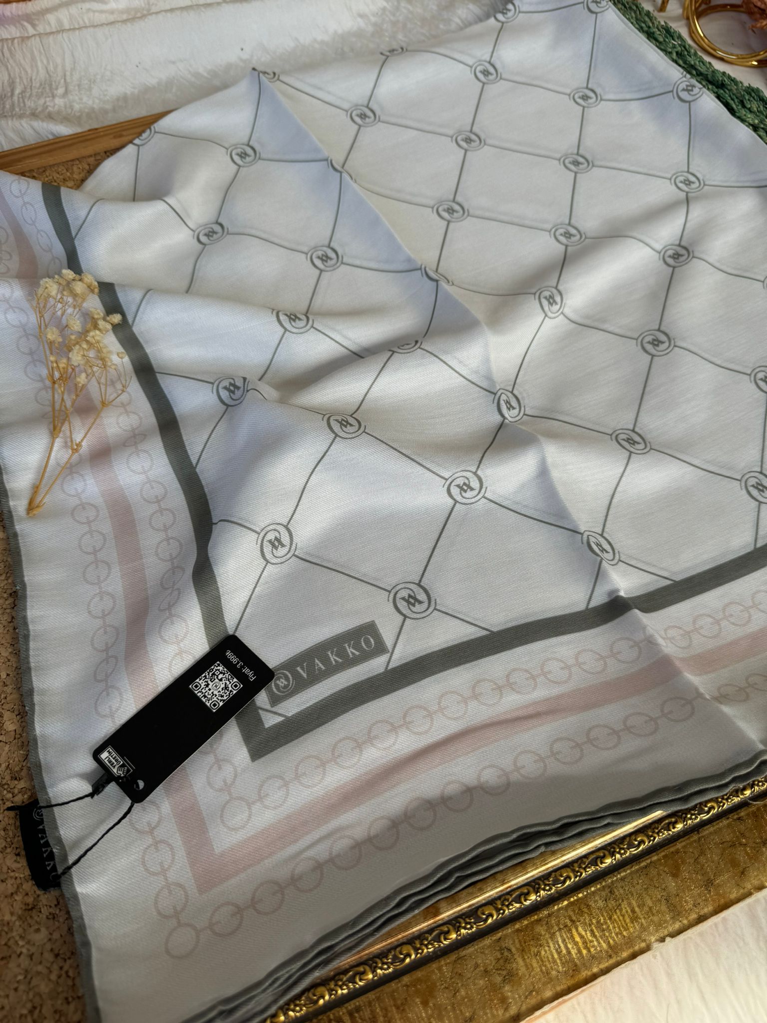 Vakko Zincir Detaylı Pamuk Soft Eşarp 54380 - Pudra/Gri - Organic ScarfsOrganic Scarfs